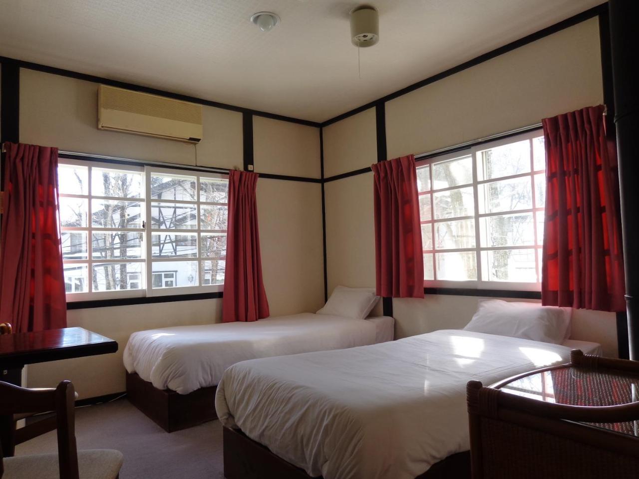 Hakuba Matata Lodge Экстерьер фото